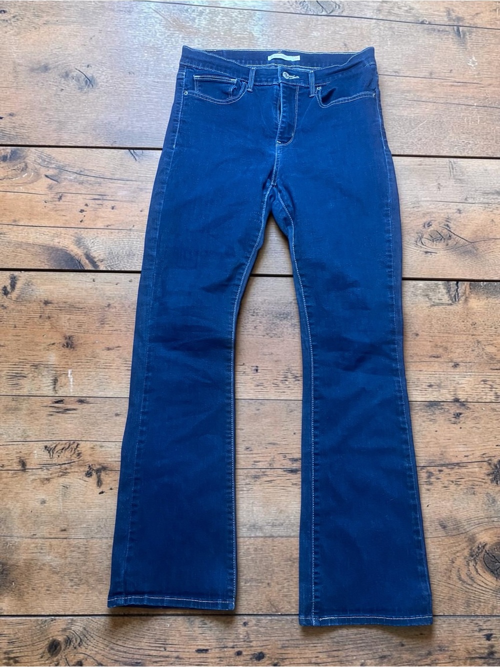 Women's Levi’s slimming boot size 31 Dark Blue Bootcut Jeans
